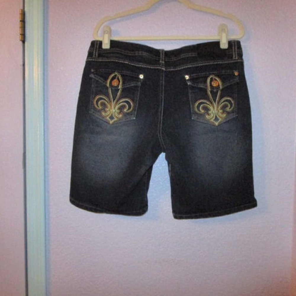 Vtg Y2K Dereon Jean Shorts Size 14 Stretch Denim Bermuda Flap Pocket Embroidered